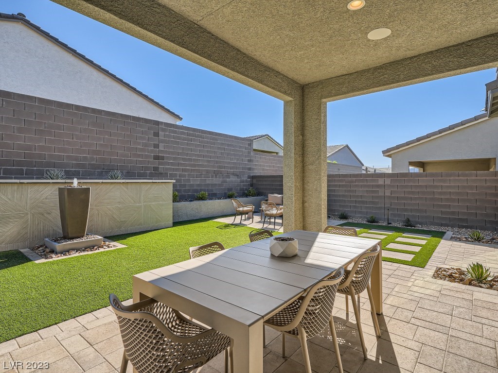 3387 Stone View Avenue