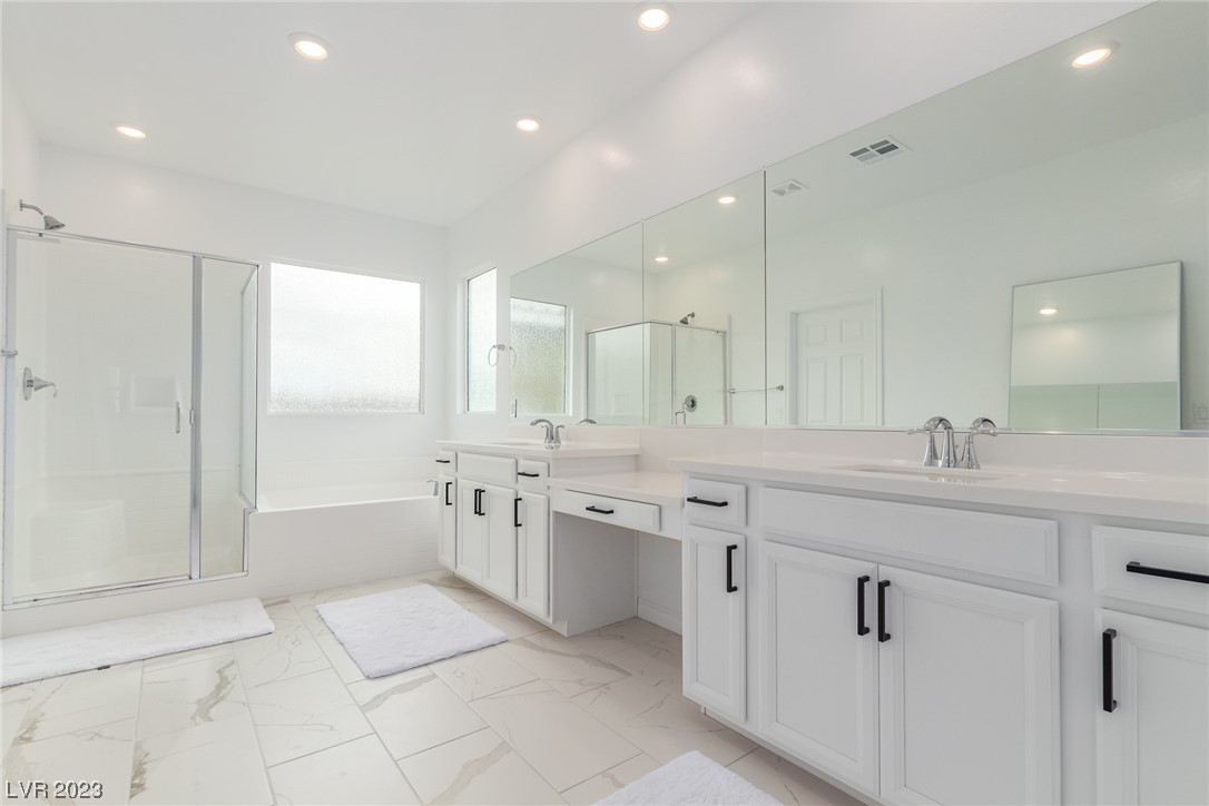 9789 Aaron Lo Street