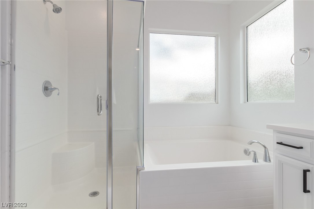 9789 Aaron Lo Street