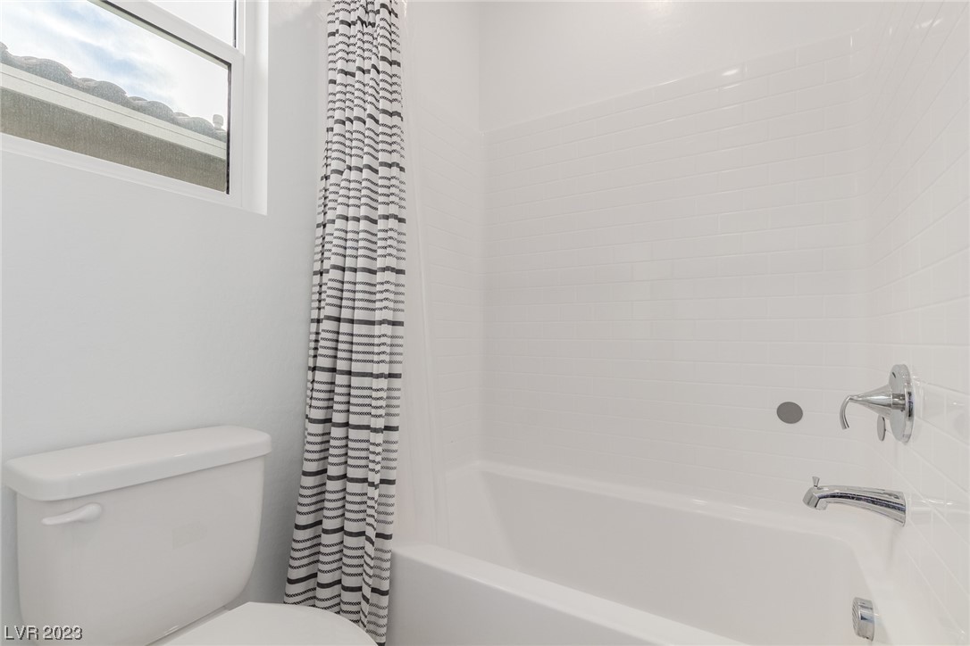 9789 Aaron Lo Street