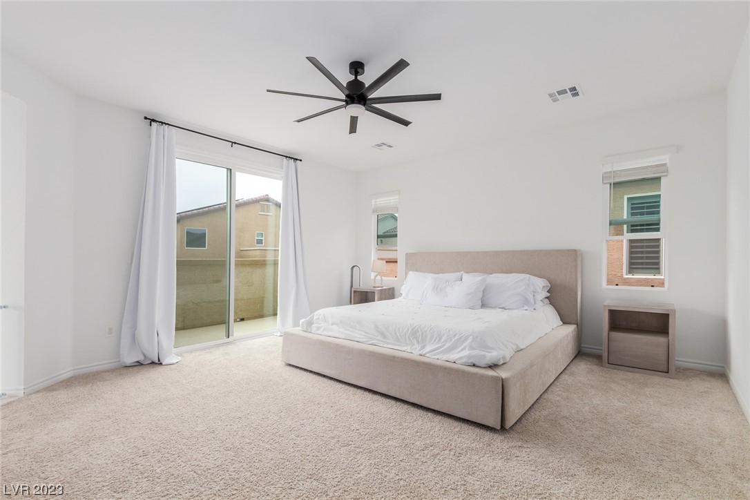 9789 Aaron Lo Street