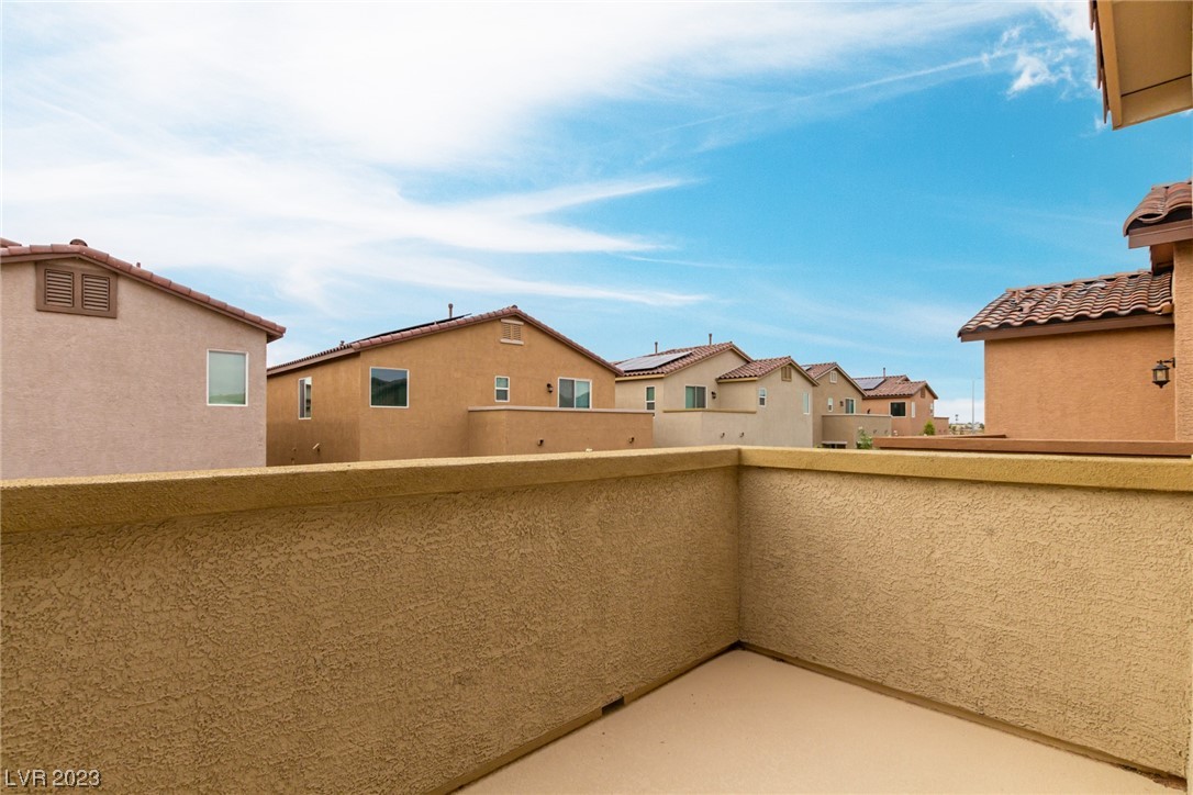 9789 Aaron Lo Street