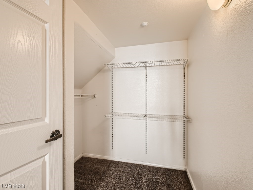 5855 Valley Drive 1067