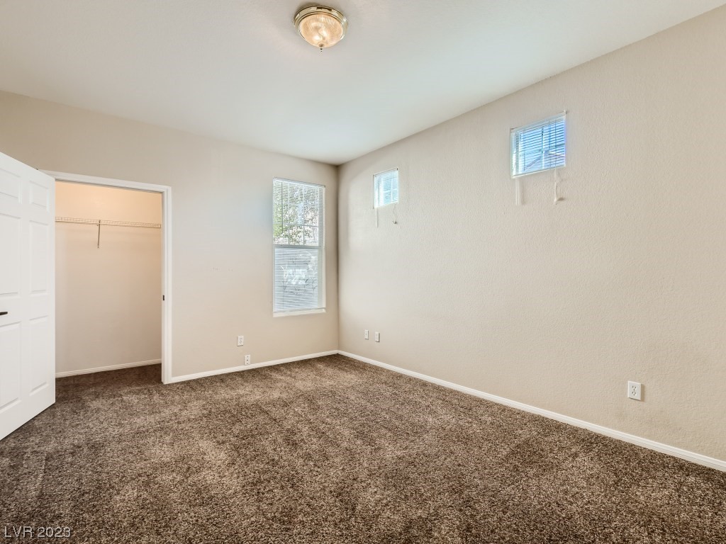 5855 Valley Drive 1067