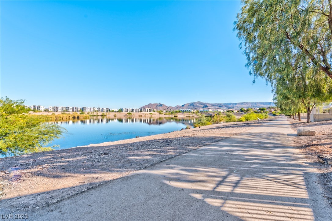 1480 Rancho Ridge Drive