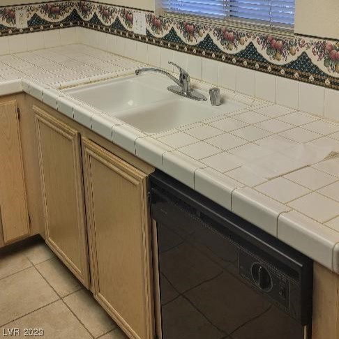 1900 Rio Canyon Court 202