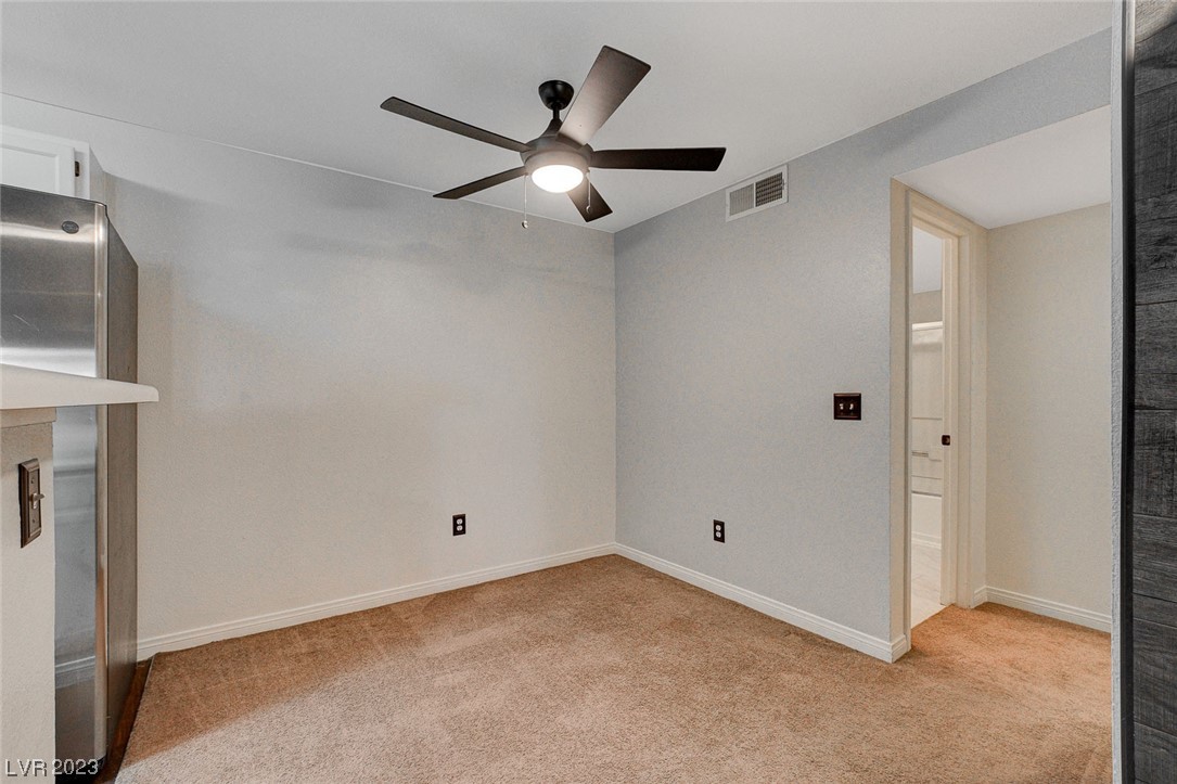 231 West Horizon Ridge Parkway 727