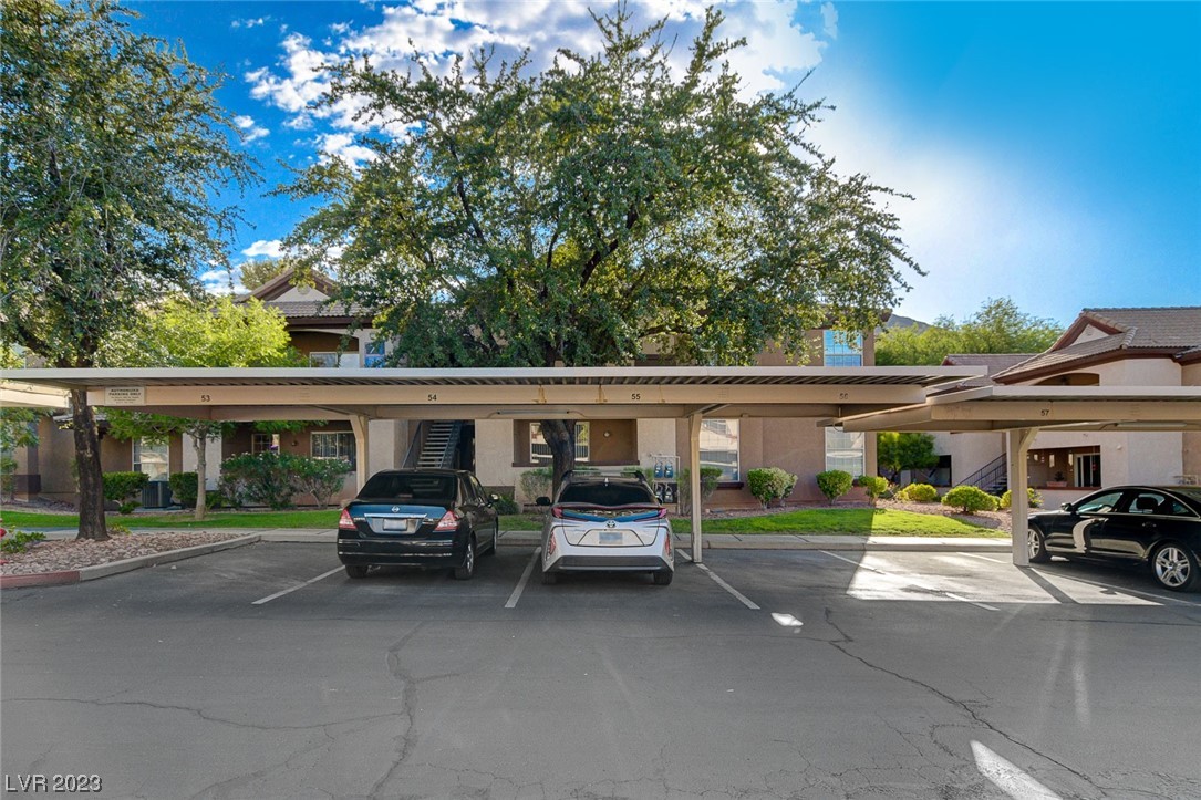 231 West Horizon Ridge Parkway 727