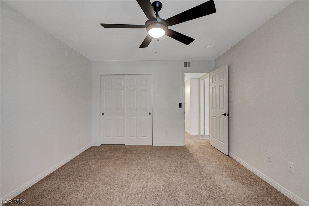 231 West Horizon Ridge Parkway 727