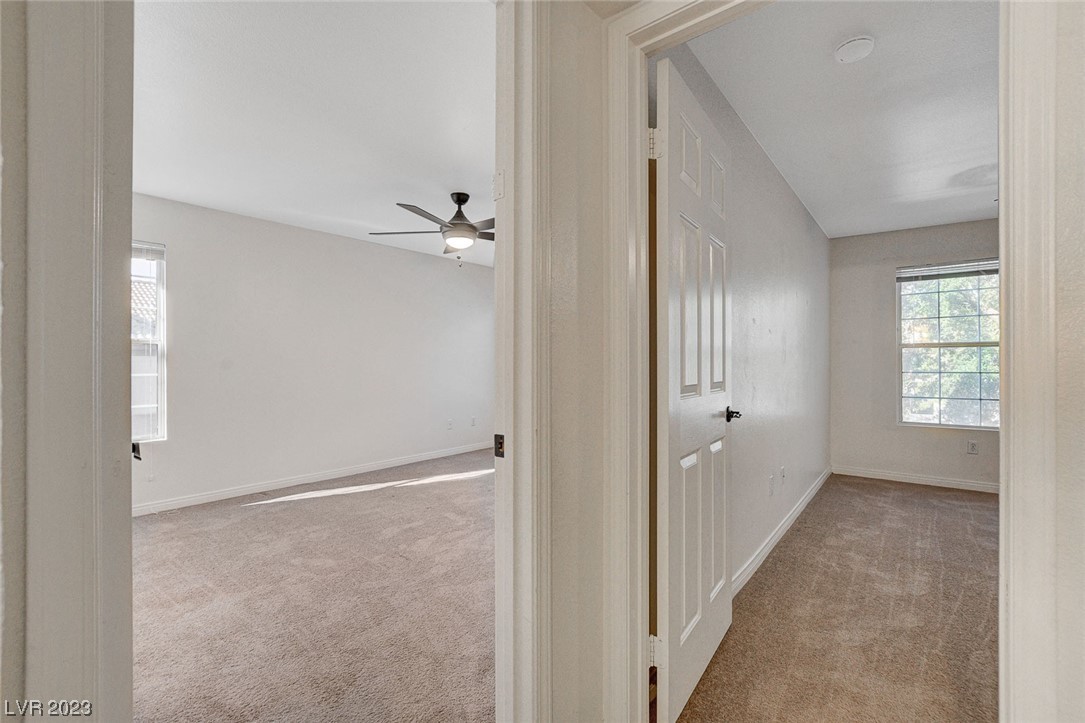 231 West Horizon Ridge Parkway 727