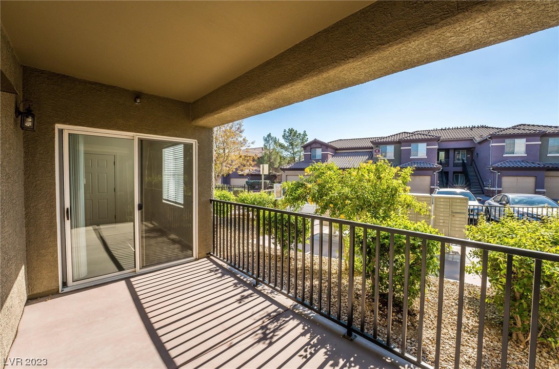 6868 Sky Pointe Drive 1068