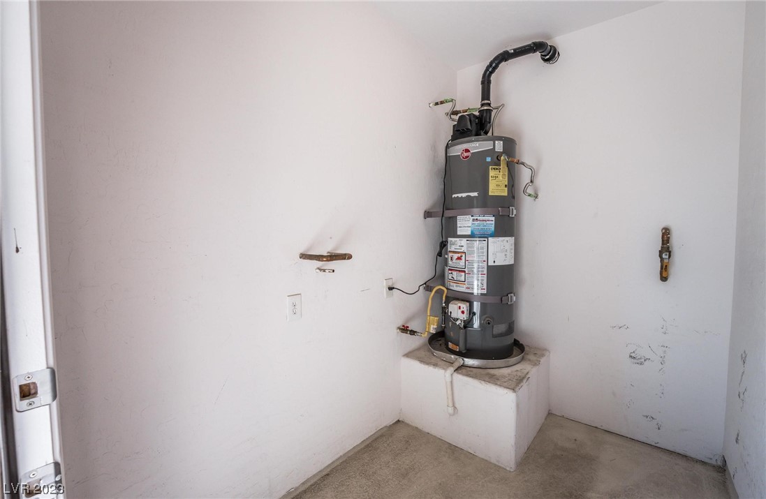 6868 Sky Pointe Drive 1068