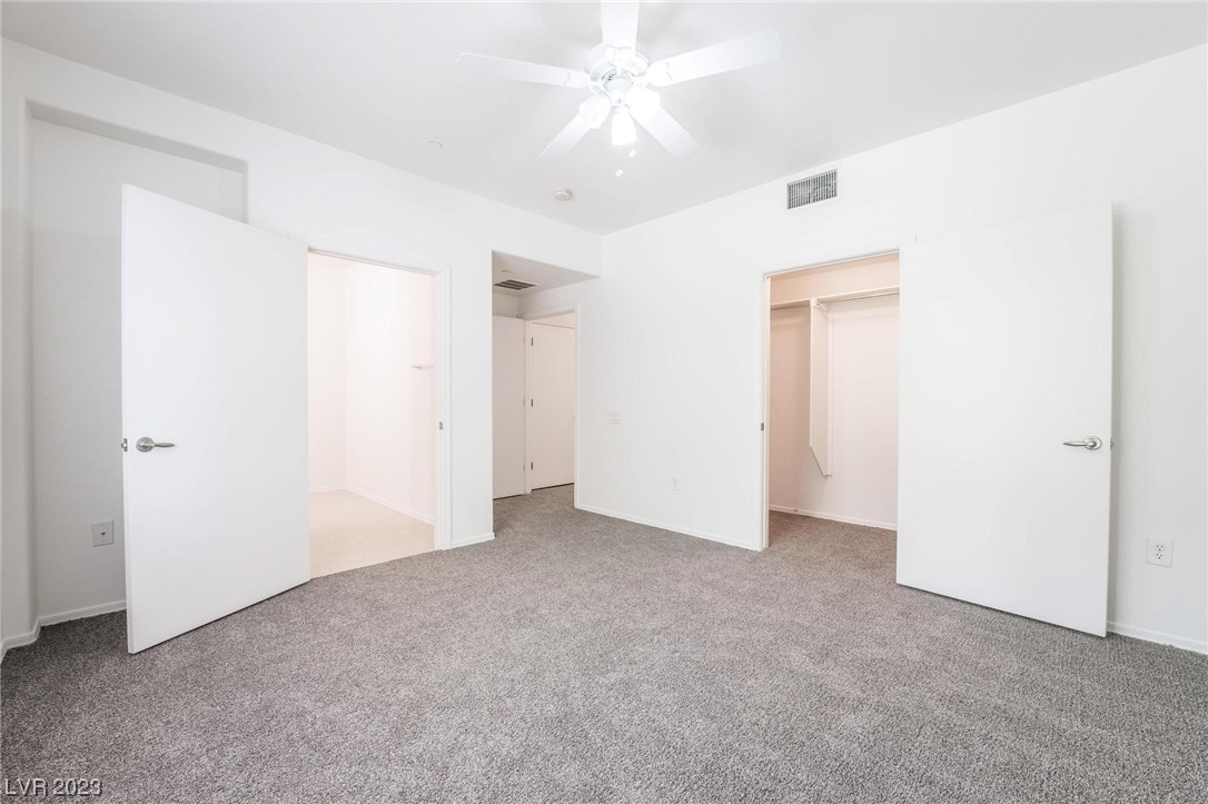 6868 Sky Pointe Drive 1068