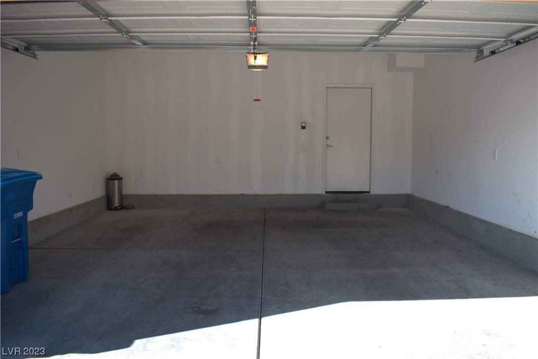 6868 Sky Pointe Drive 1068