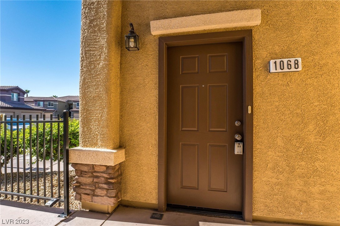 6868 Sky Pointe Drive 1068