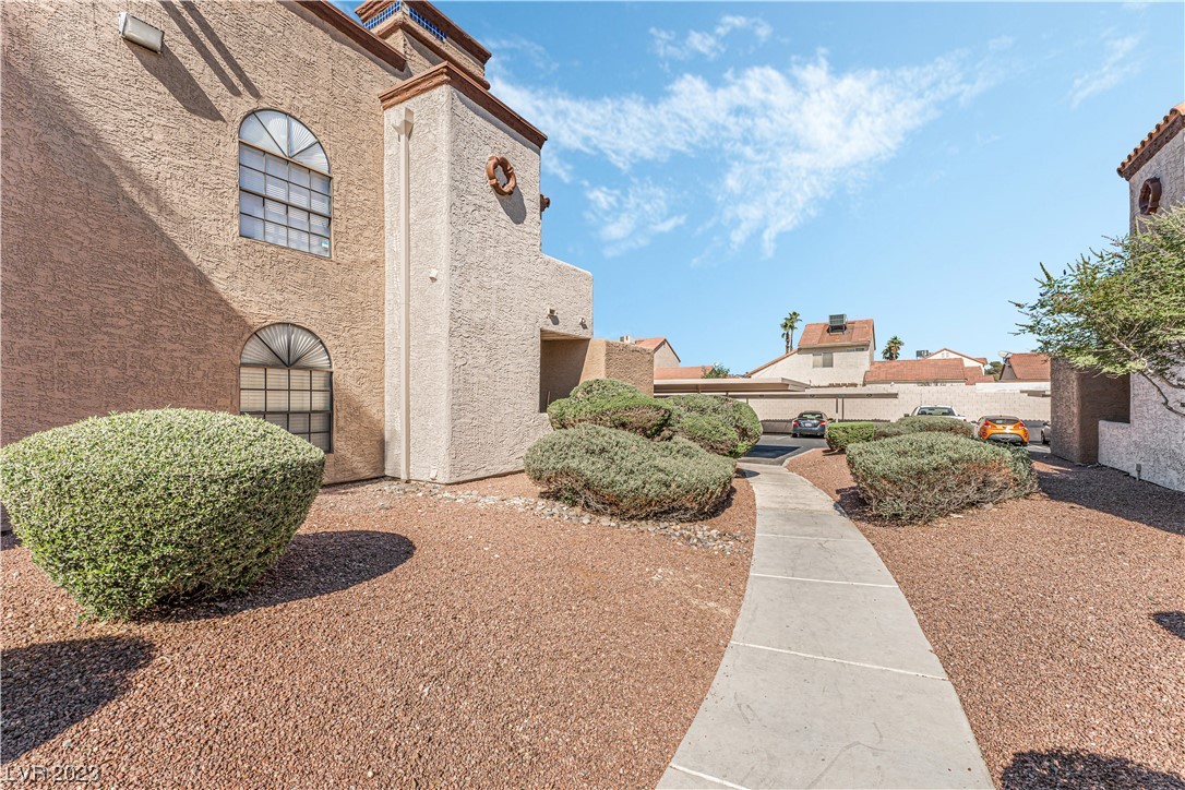 2965 Juniper Hills Boulevard 202