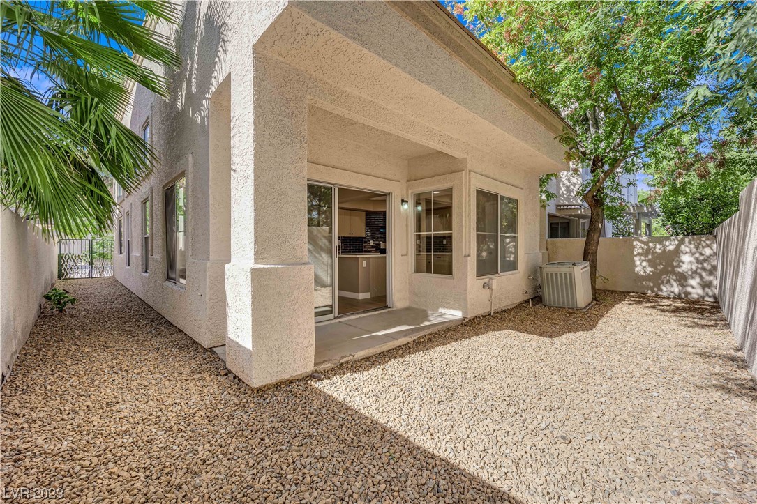 2652 Golden Sands Drive