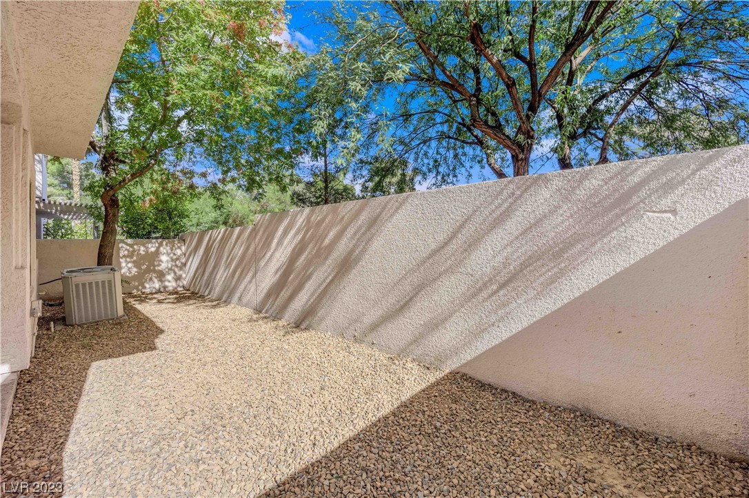 2652 Golden Sands Drive