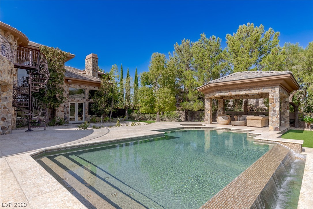 4 Ayden Drive