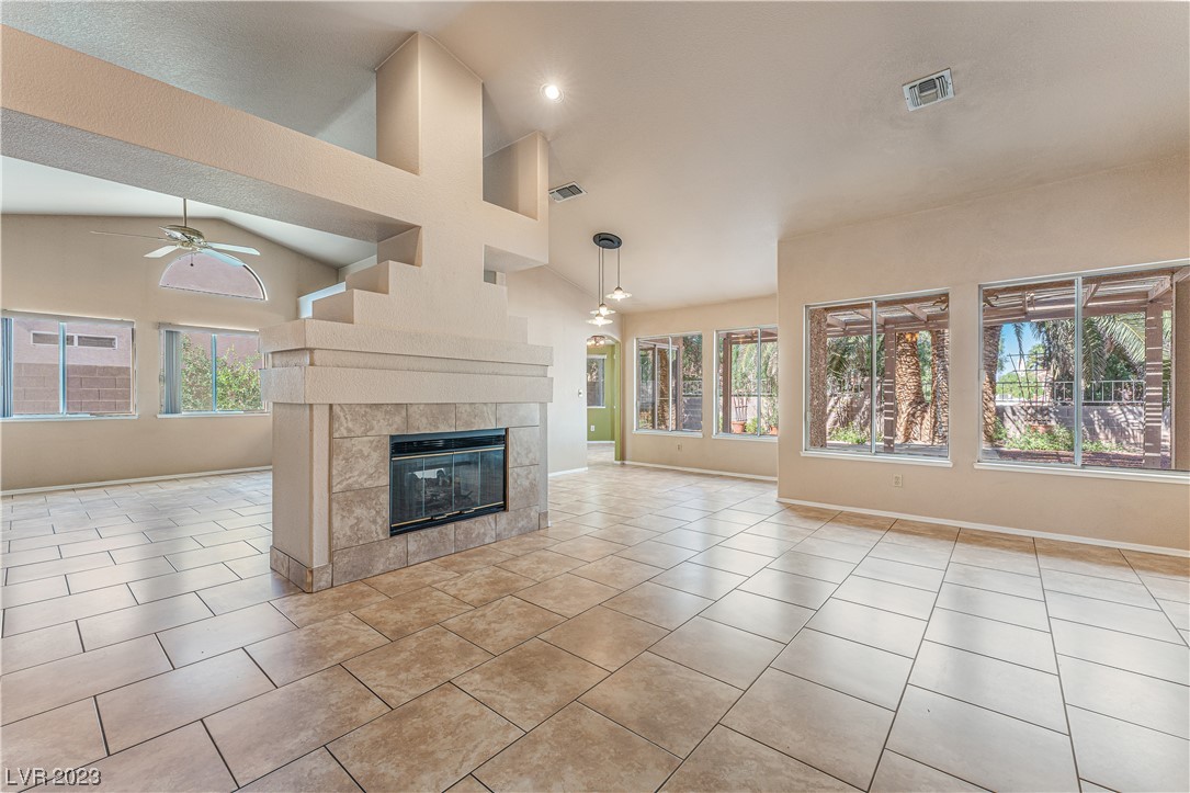 1122 Pelican Lake Lane