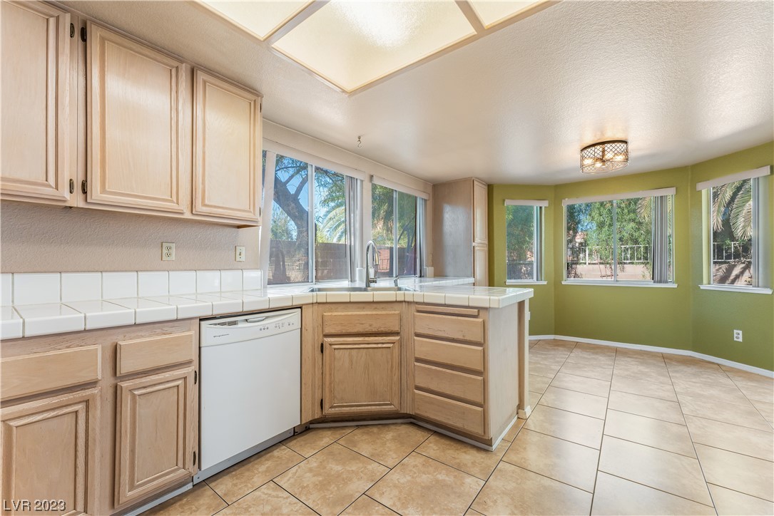 1122 Pelican Lake Lane