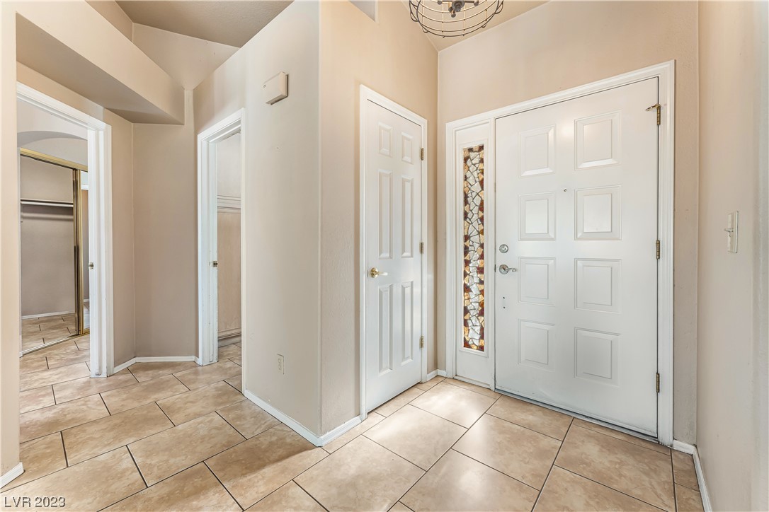 1122 Pelican Lake Lane