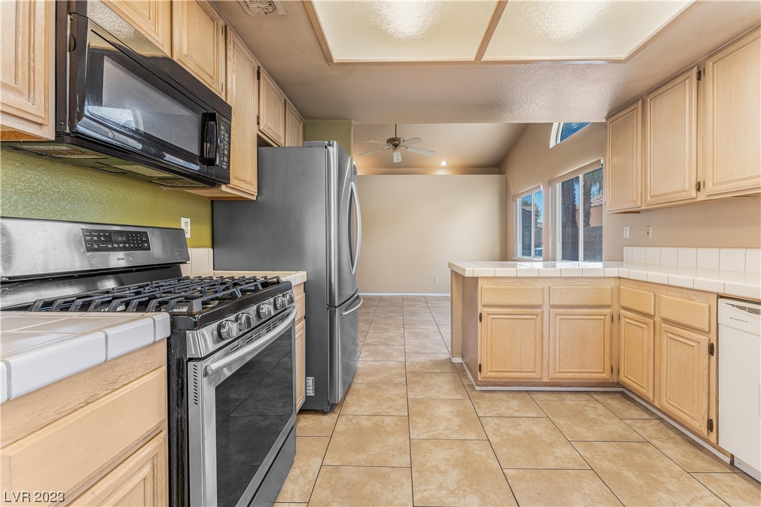 1122 Pelican Lake Lane