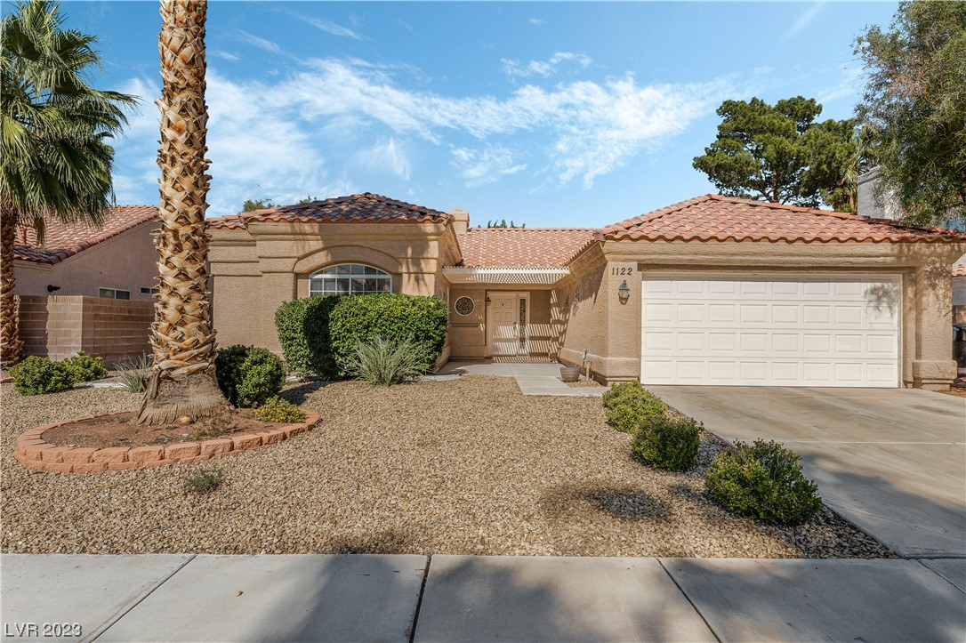 1122 Pelican Lake Lane