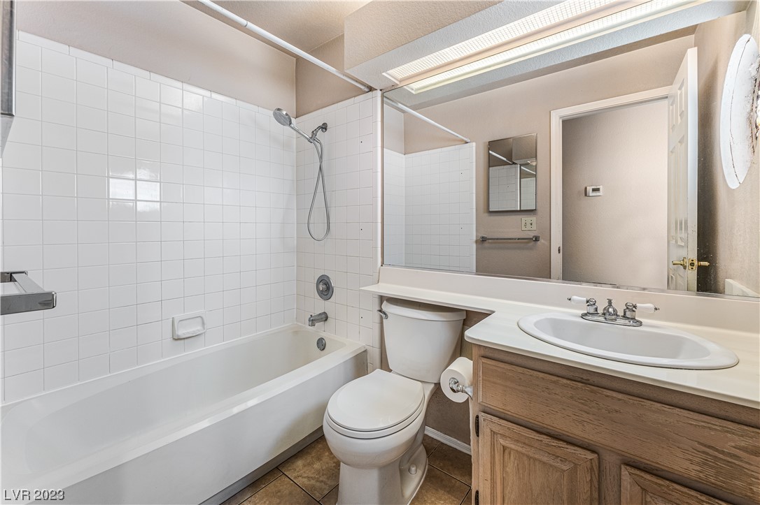 1122 Pelican Lake Lane