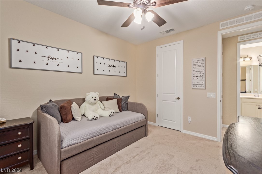 9952 Celestial Cliffs Avenue