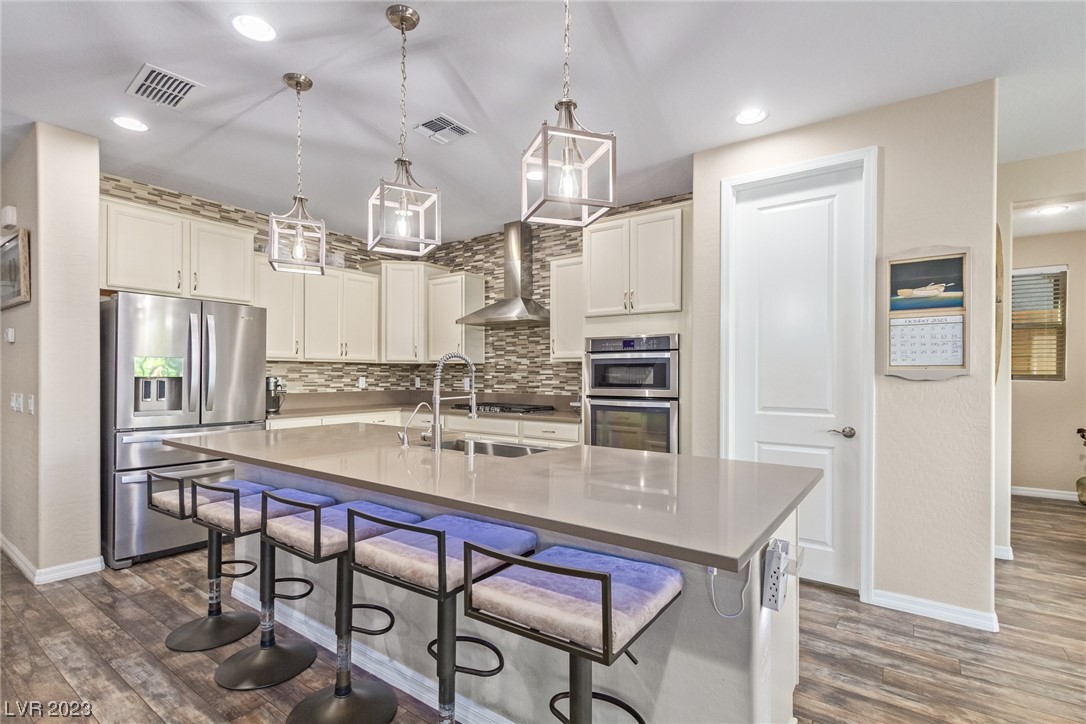 9952 Celestial Cliffs Avenue