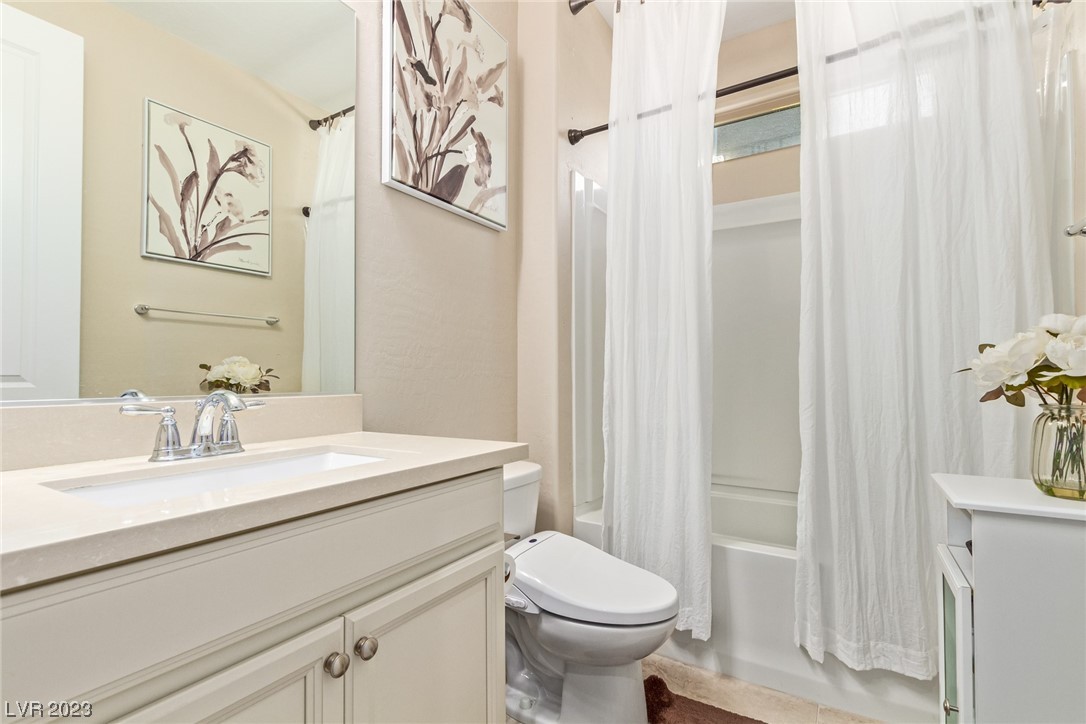 9952 Celestial Cliffs Avenue