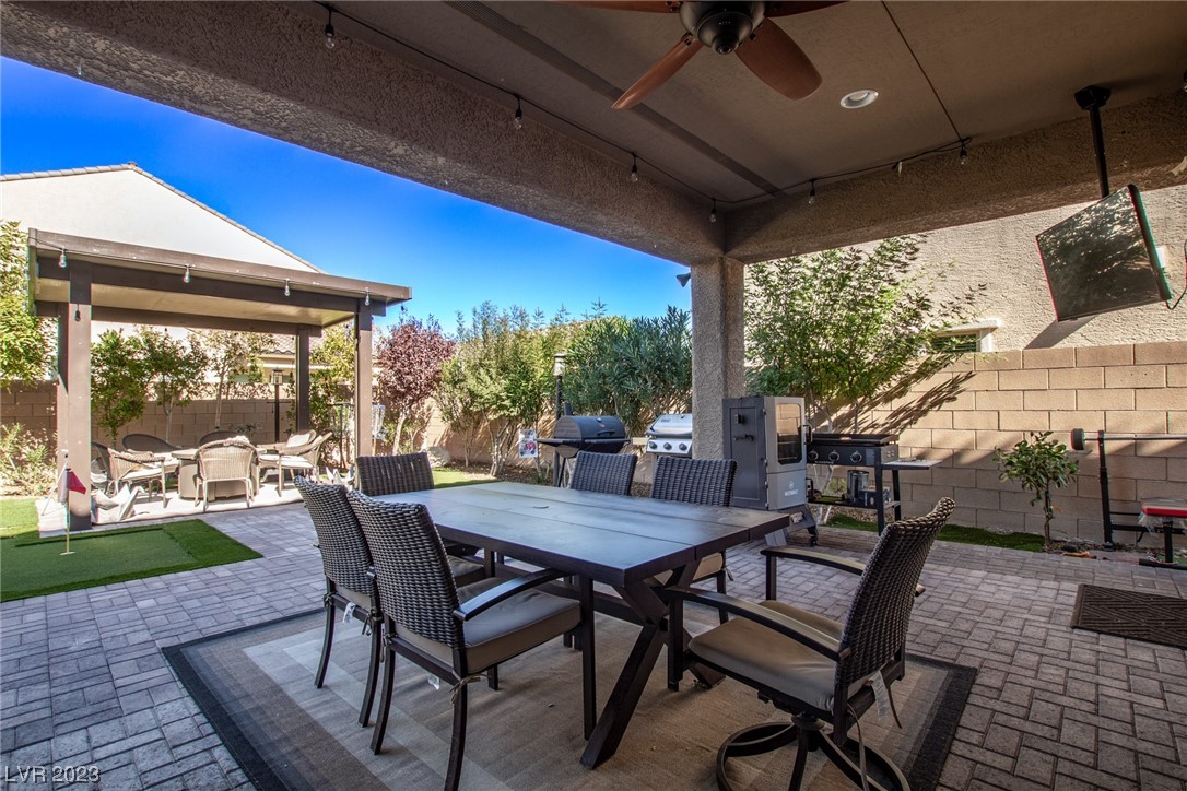 9952 Celestial Cliffs Avenue