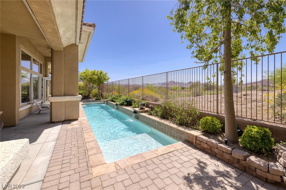 31 Avenida Sorrento