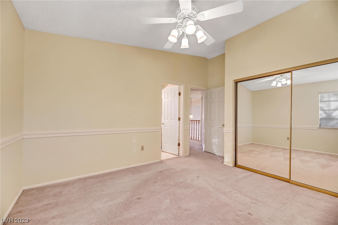 8432 Dry Cliff Circle