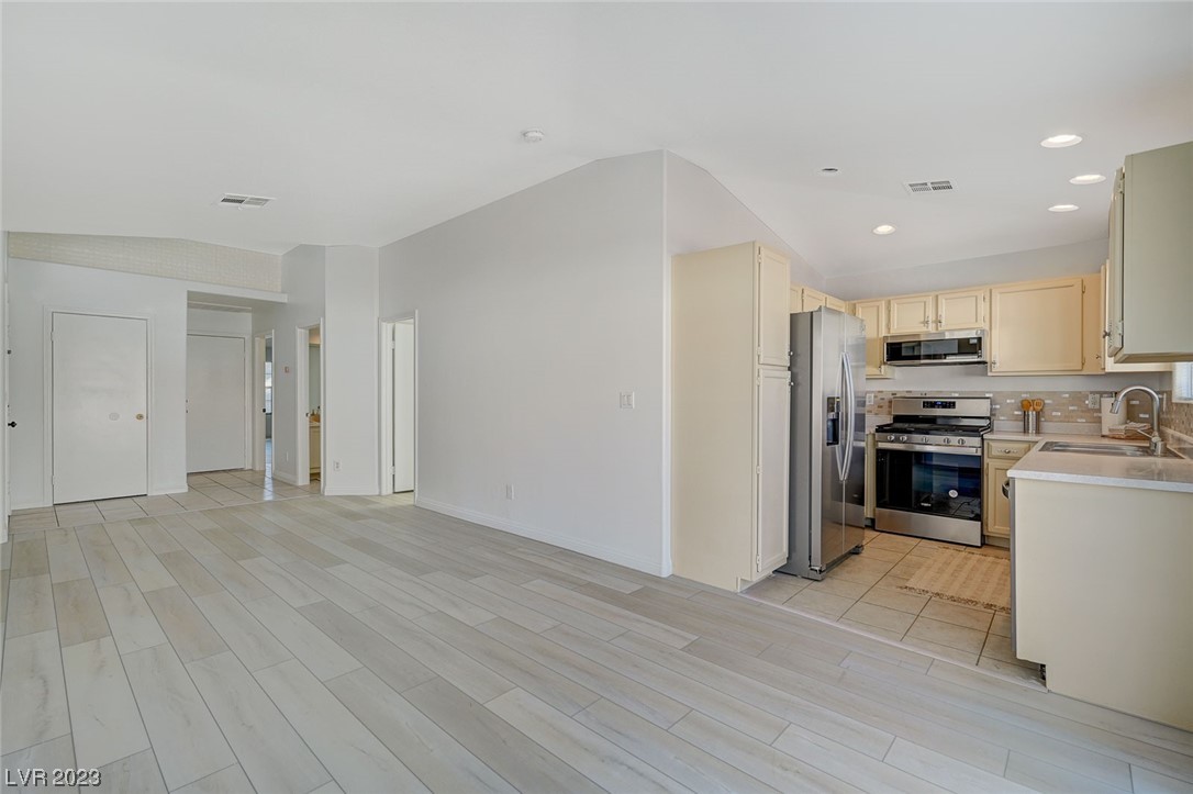 5916 Chisolm Trail