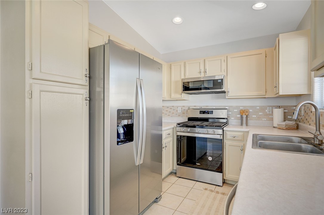 5916 Chisolm Trail