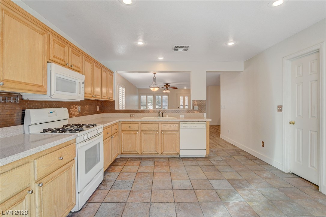4309 Robins Ridge Drive