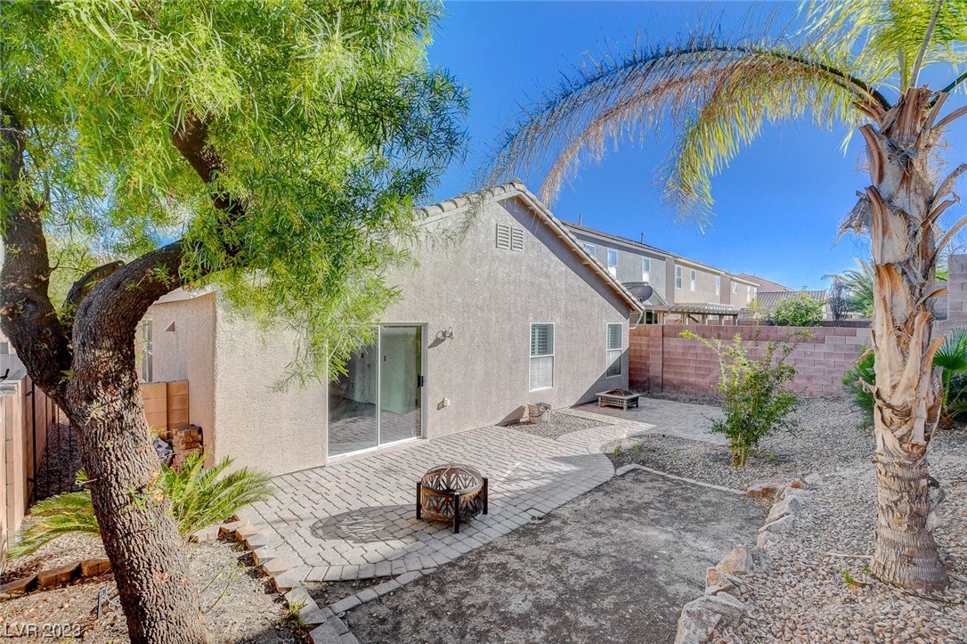4309 Robins Ridge Drive