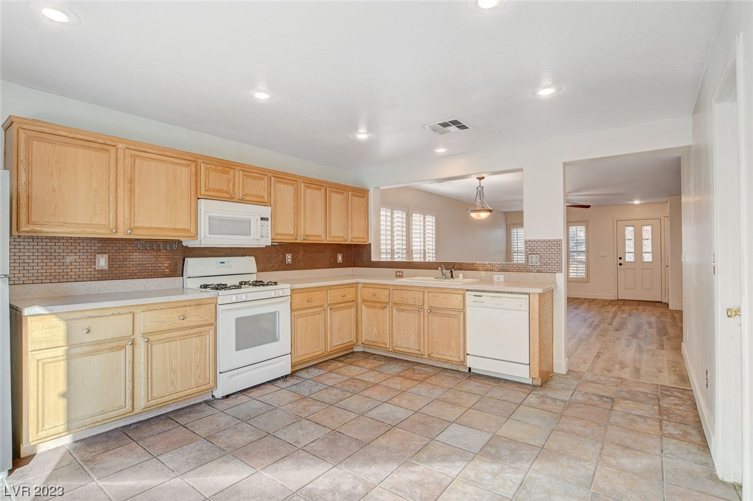 4309 Robins Ridge Drive