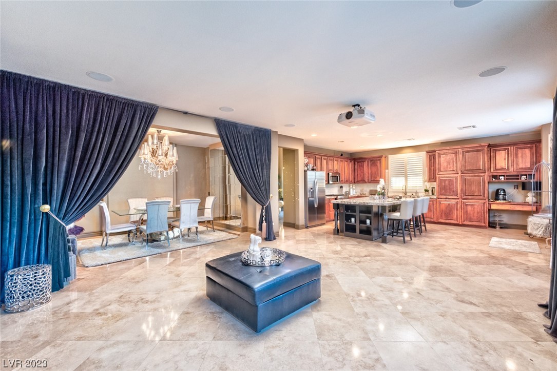 276 Via Di Citta Drive