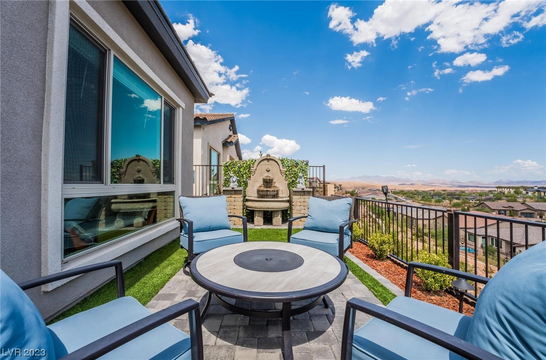 72 Mirage View Drive