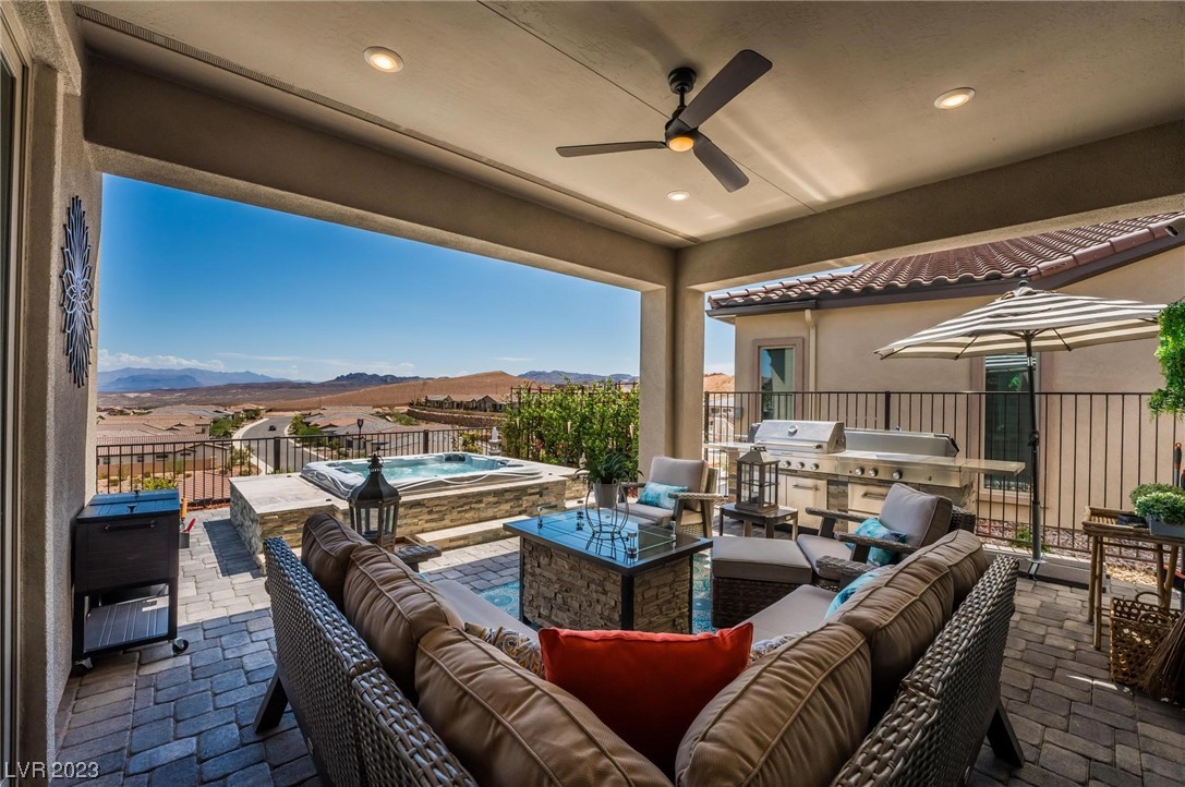 72 Mirage View Drive