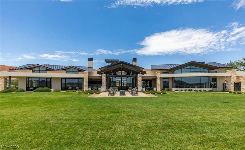 72 Mirage View Drive