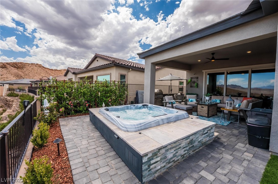 72 Mirage View Drive