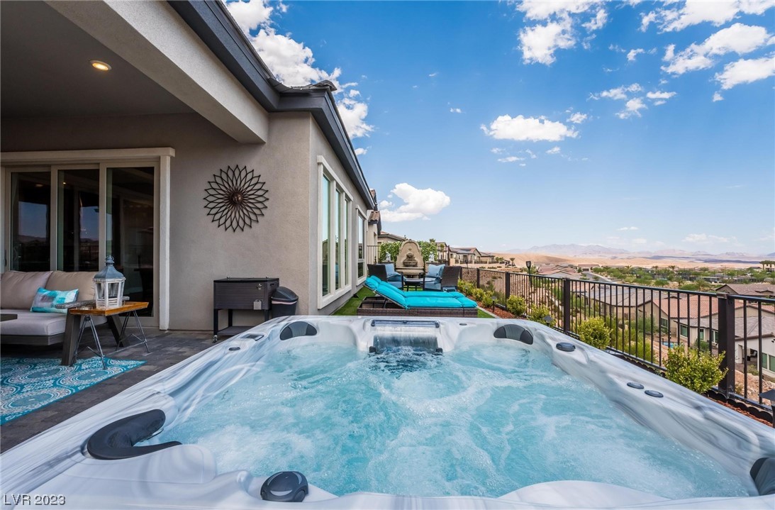 72 Mirage View Drive