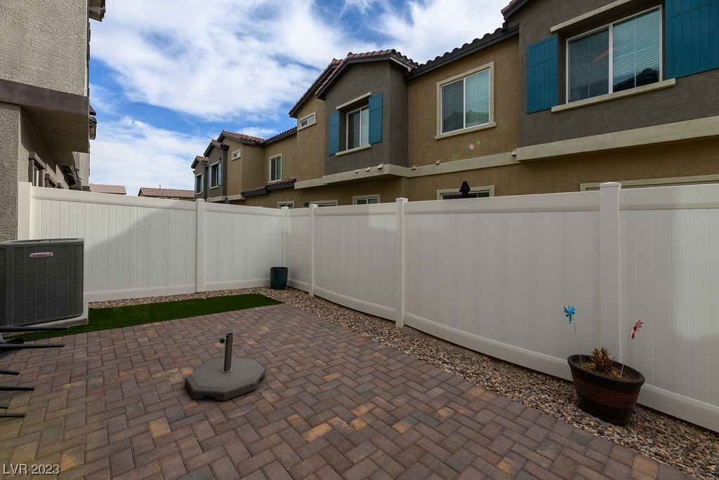 7352 Decatur Boulevard 2