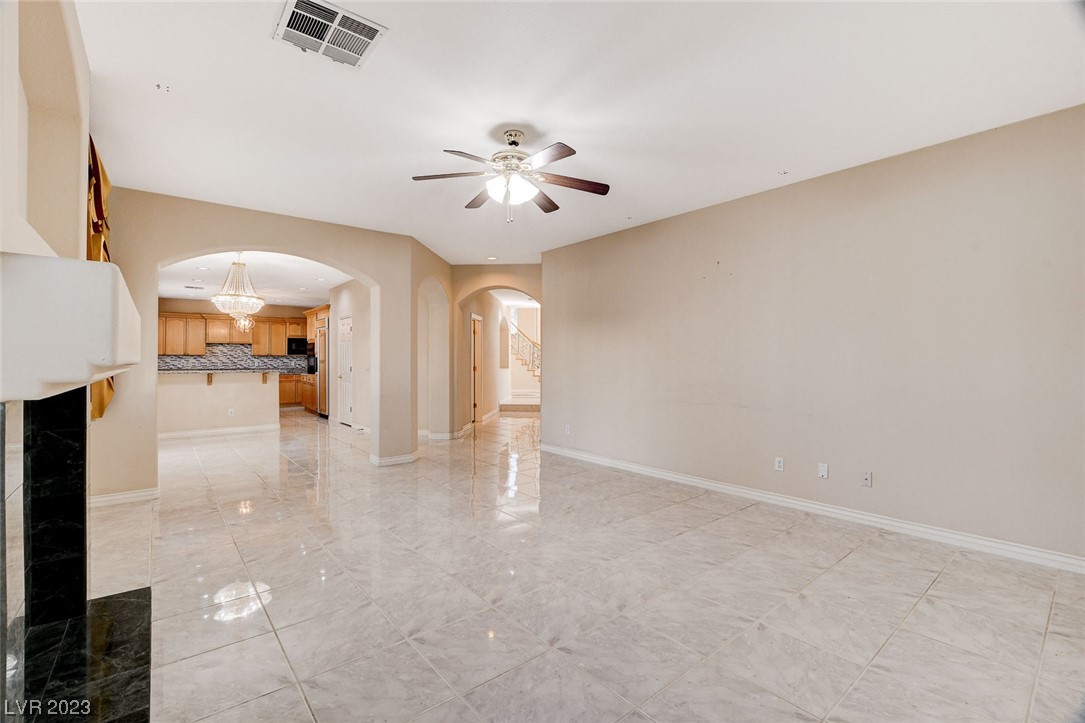 70 Perennial Border Court