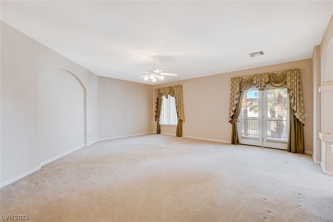 70 Perennial Border Court