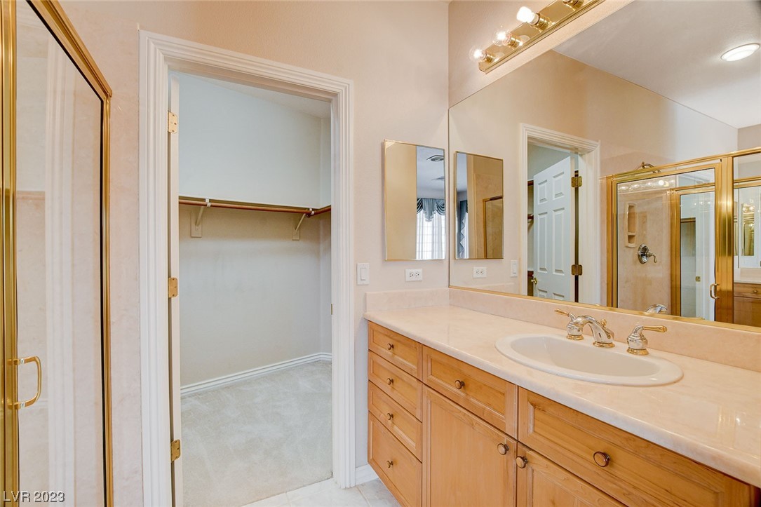 70 Perennial Border Court